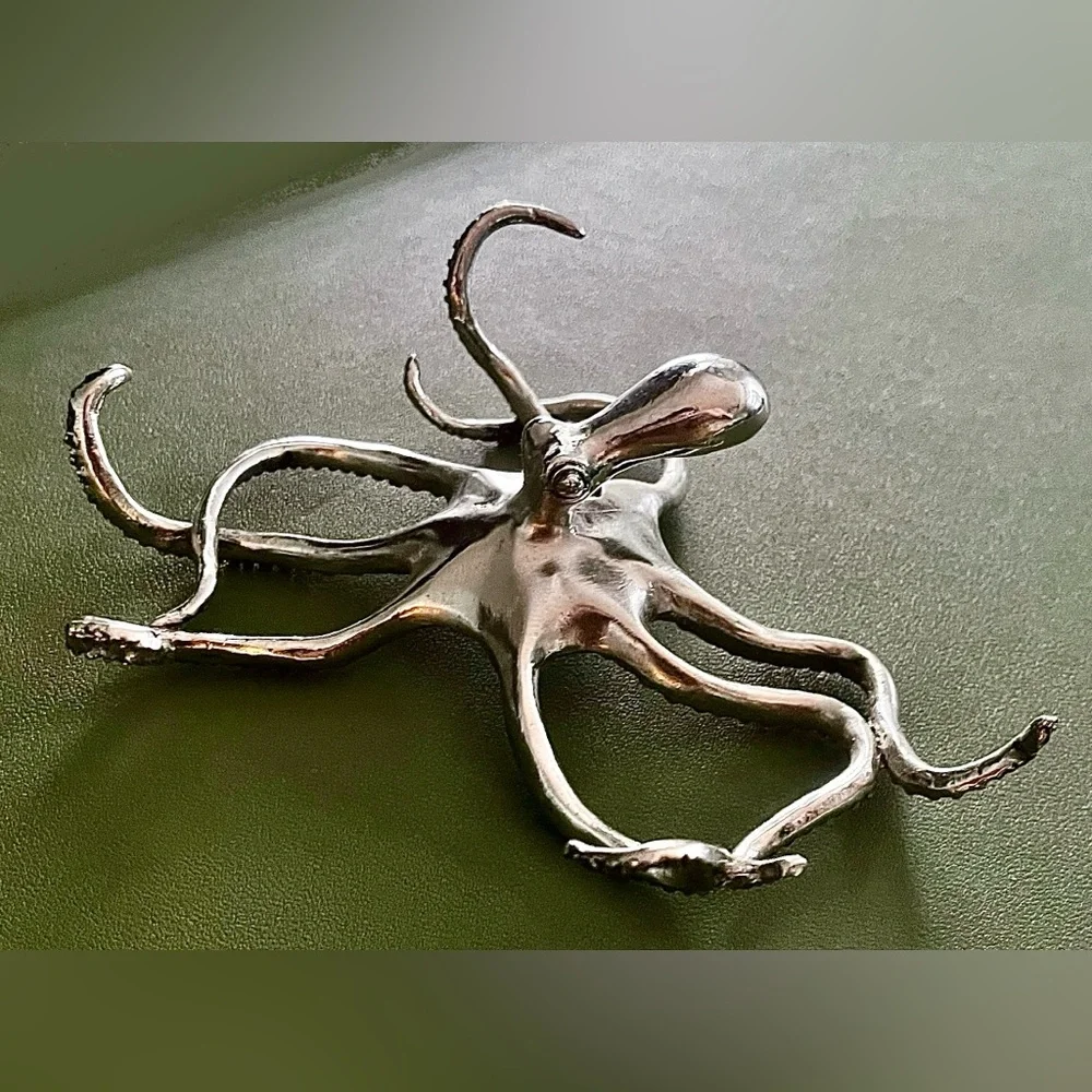 Stainless Steel Octopus Tabletop Clock